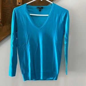 J Crew V Neck Light Sweater